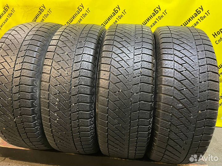 Continental ContiVikingContact 6 235/65 R17 T