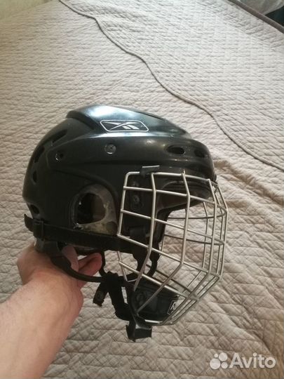 Шлем хоккейный рибок