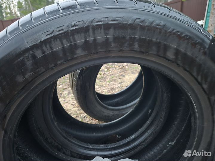 Pirelli P Zero 235/55 R18 104V