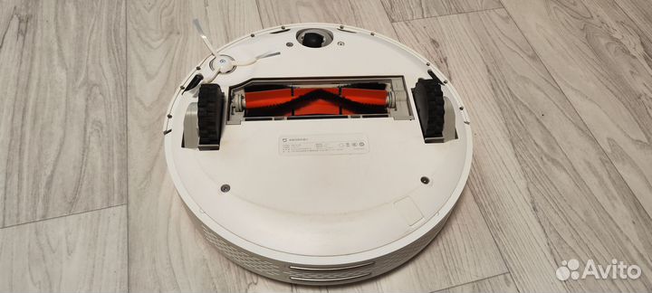 Робот-пылесос Xiaomi Mi Robot Vacuum cleaner 1s