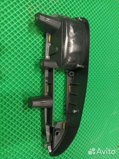 Ручка двери внутренняя Skoda Octavia A5