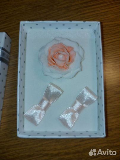 Свадебная подушечка для колец в подарочной коробке