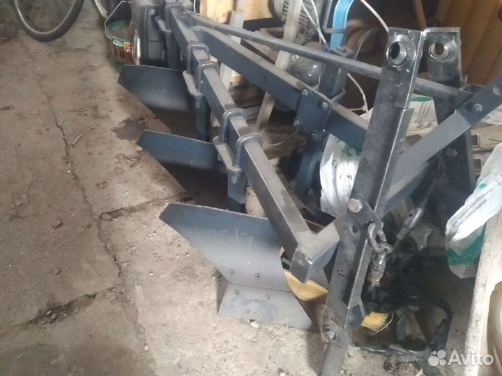 Плуг для минитрактора