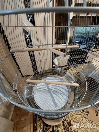Клетка для среднего попугая