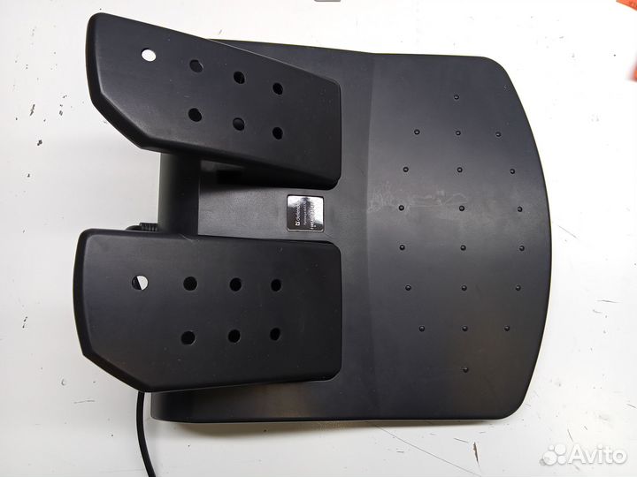 Игровой руль Defender Forsage Drift GT