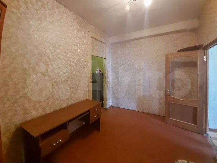 Комната 36 м² в 2-к., 3/3 эт.