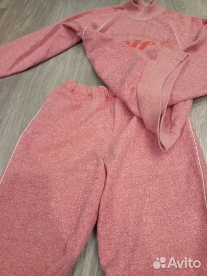 Костюм спортивный