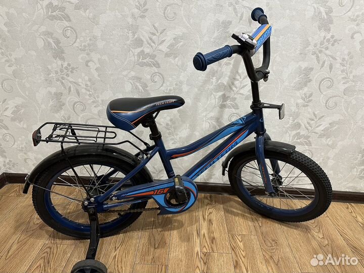 Трехколесный велосипед tech team