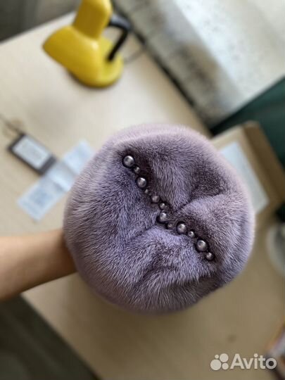 Берет женский норковый