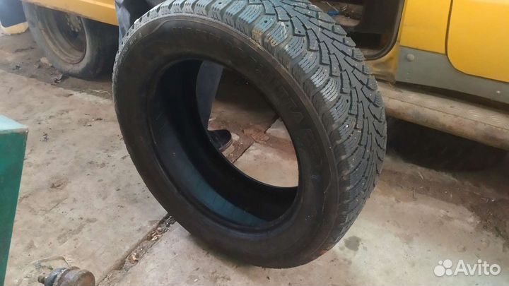 Nokian Tyres Hakkapeliitta SUV 255/40 R20 100W