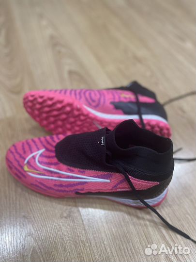 Футбольные сороконожки nike