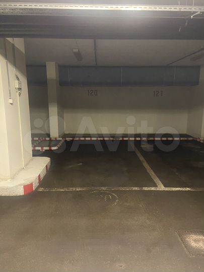 Машиноместо, 15 м²