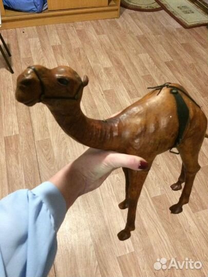 Статуэтка верблюд