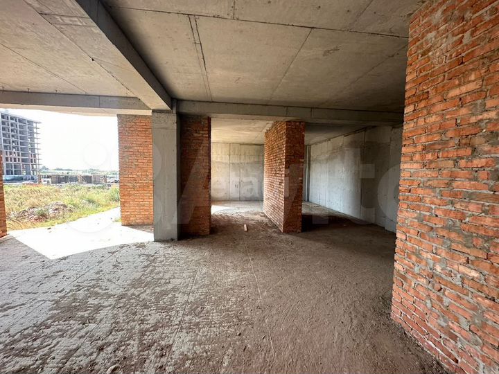 3-к. квартира, 122 м², 9/10 эт.