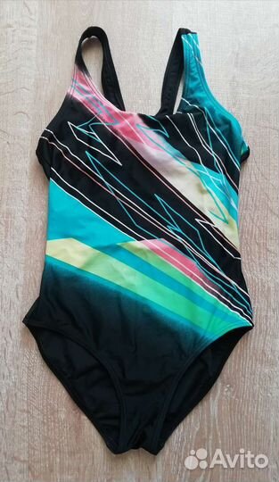 Купальник для девочки 140 размера