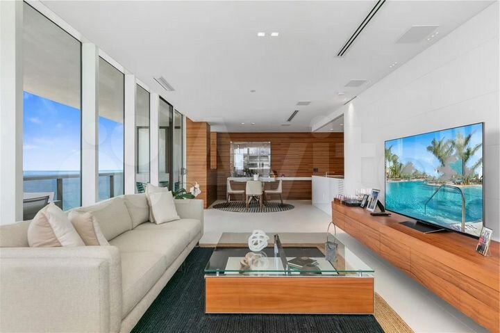 3-к. квартира, 120 м², 4/5 эт.