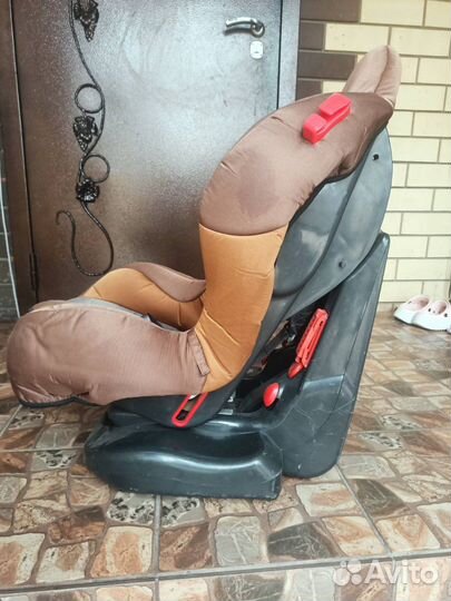 Детское автокресло