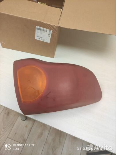 Фонарь задний левый внешний Toyota Corolla150 2008