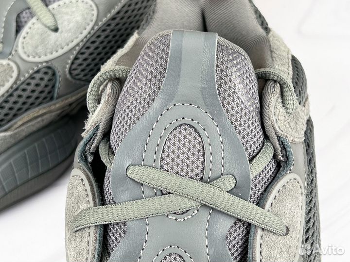 Кроссовки Adidas Yeezy 500 Granite