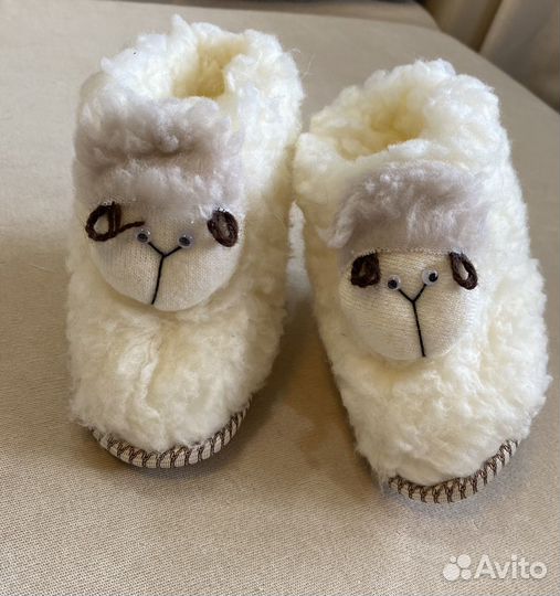 Тапочки детские новые