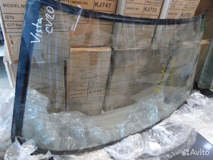 Стекло заднее Toyota Camry