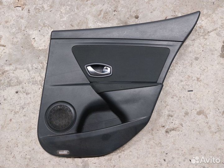 Карта задней правой двери Renault Megane 3 хетчбэк