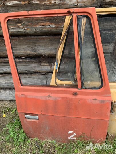 Двери татра 815