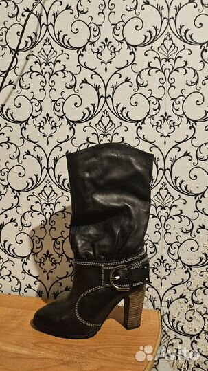 Продам зимнюю обувь 35 р