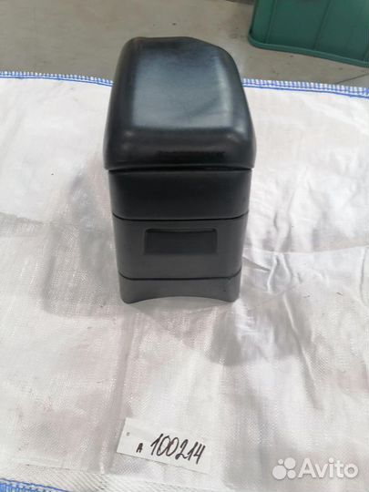 Подлокотник Great Wall H2 2005-2010 GW2.8TC