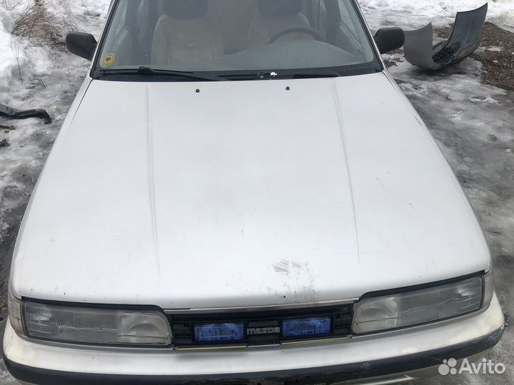 Автомобили в разбор Mazda 626 2.0 MT, 1989