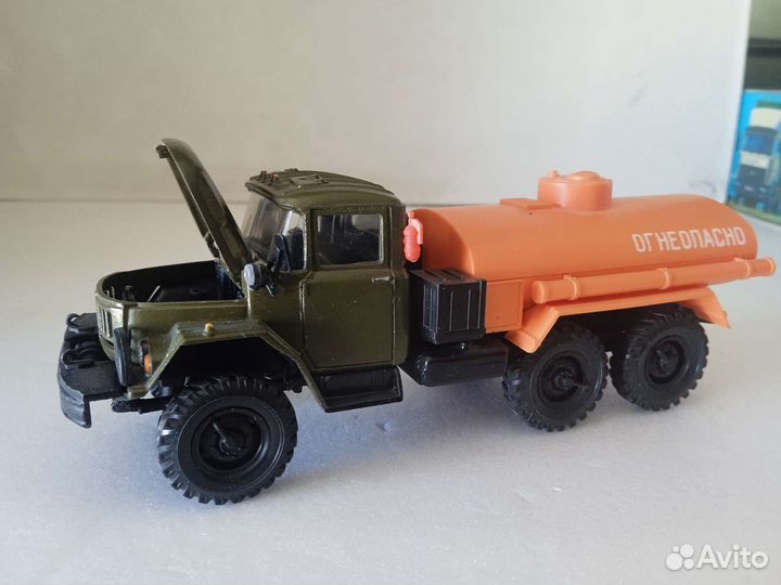 Масштабная модель, ЗИЛ 131 бензовоз