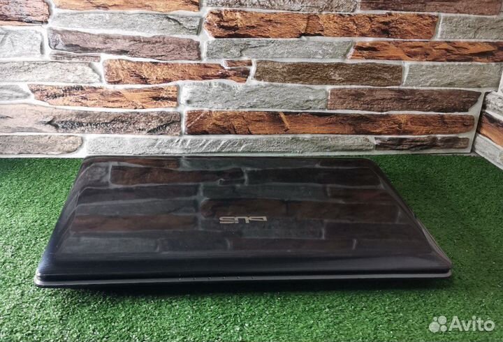 Ноутбук asus i7 4 ядра/Видеокарта 1гб/акб 100