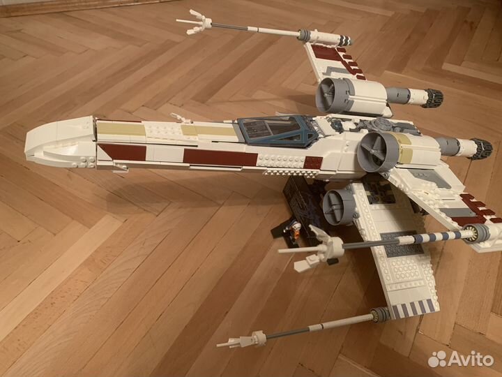 Звёздный истребитель X-Wing 75355