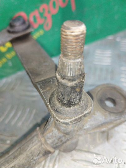 Трапеция дворников Ford Mondeo 1 седан