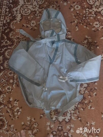 Плащ,бахилы,куртка химзащиты