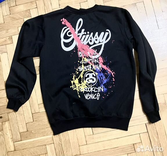 Свитшот женский Stussy