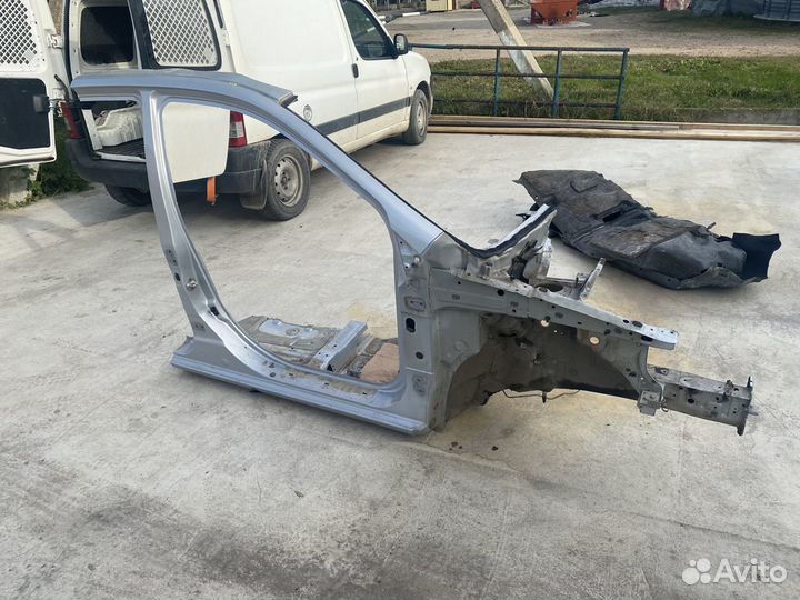 Правый лонжерон Хендай Гетц стойка порог