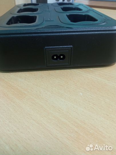 Зарядное устройство на 6 раций Baofeng BF-888s