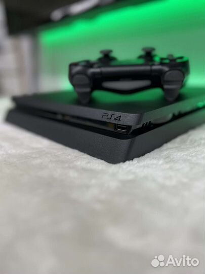 Sony Playstation 4 Slim 1 TB (На Гарантии)