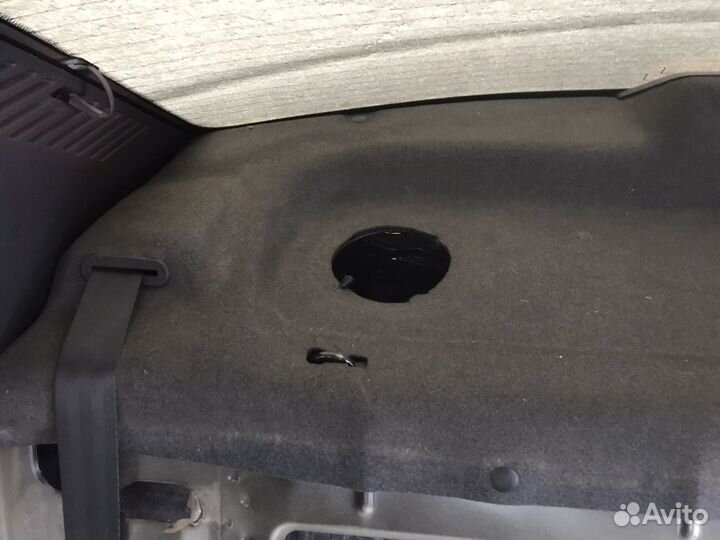 Общивка задней полки Renault Logan 1