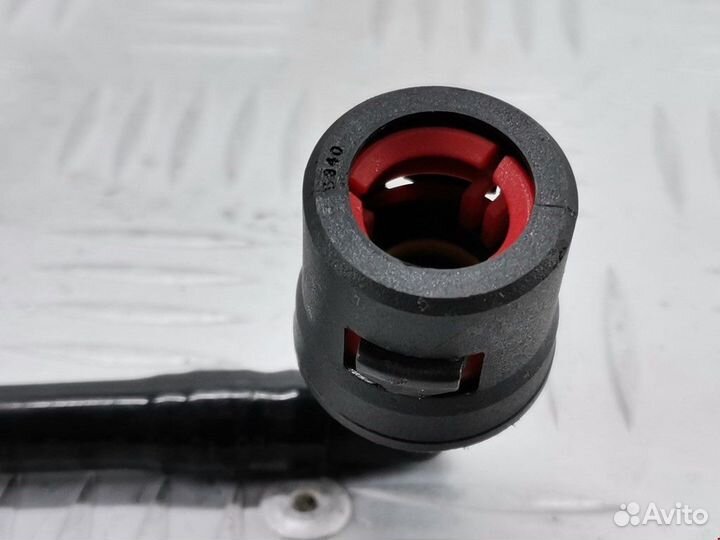 Трубка вакуумная Ford Focus 1998 1147794