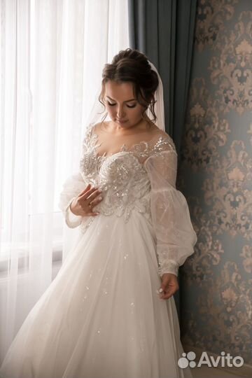 Свадебное платье