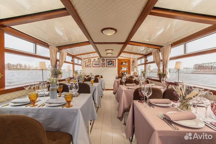 Аренда теплохода 