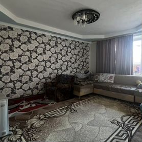 2-к. квартира, 54 м², 1/2 эт.