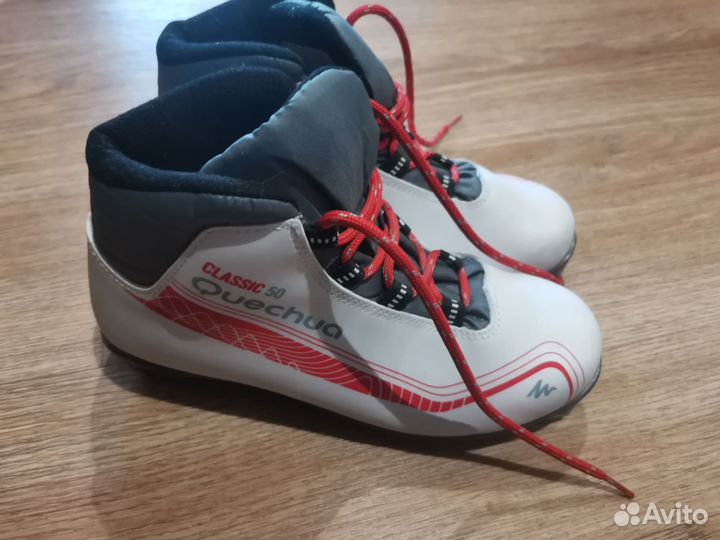 Лыжные ботинки классические