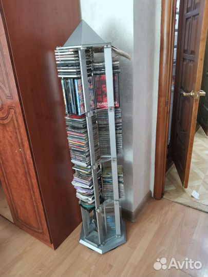 Подставка для дисков