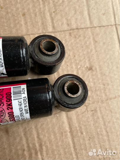 Стойка амортизатора задняя Kia Soul