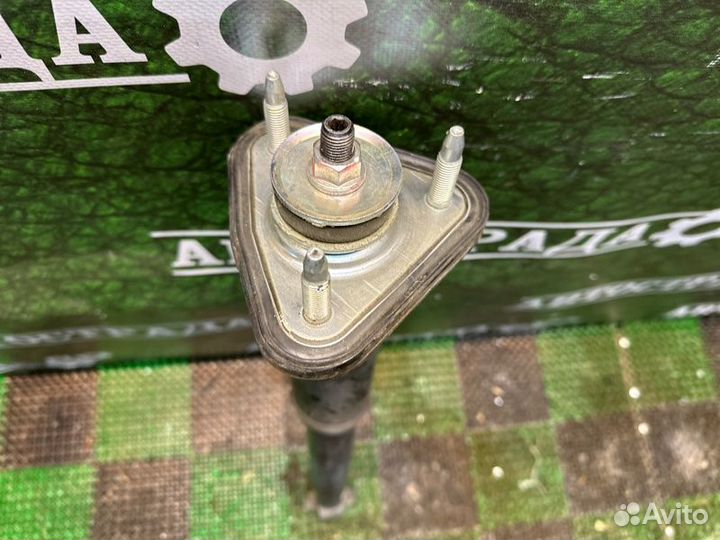 Амортизатор задний Lexus Gs 4 2012-2016