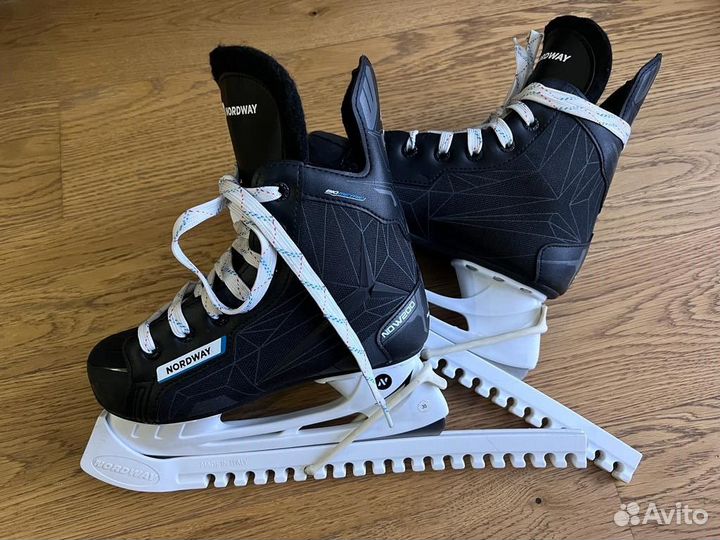 Коньки хоккейные детский NDW 200 размер 35