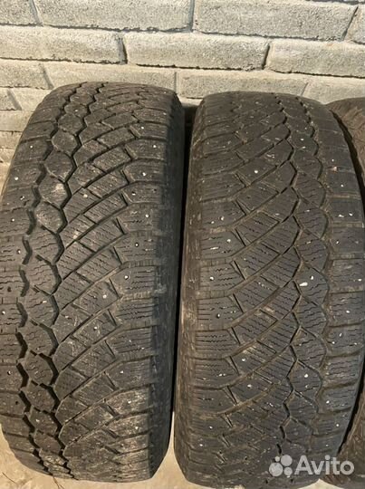 Gislaved Nord Frost 200 SUV 225/65 R17
